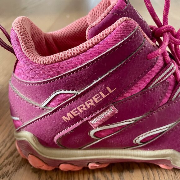 Merrell Girls' Chameleon 7 Access Mid Waterproof Hiking Boot - Picture 3 of 6